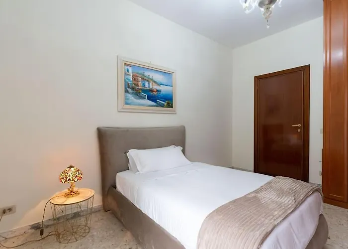 Apartment 4season Enchanting Balduina's Pent Center *