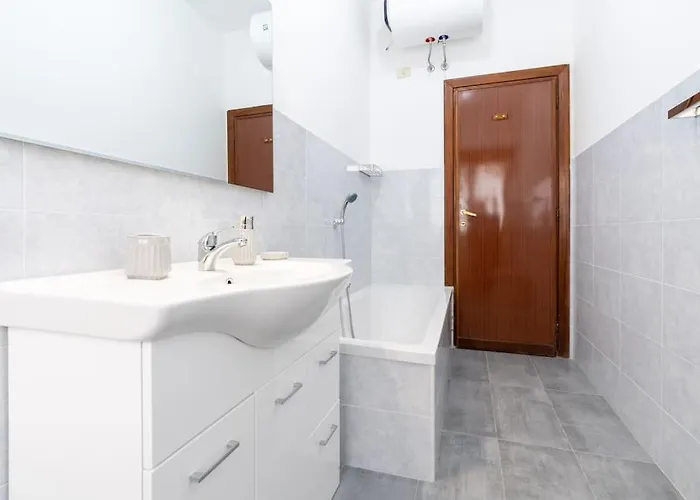 4season Enchanting Balduina's Pent Center Apartment Rome